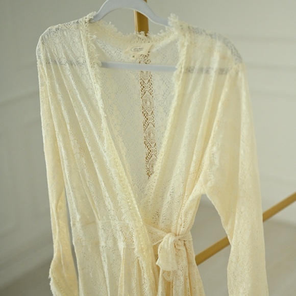 Coven Pirate Queen Lace Wrap Maxi Dress size XL - Picture 5 of 8